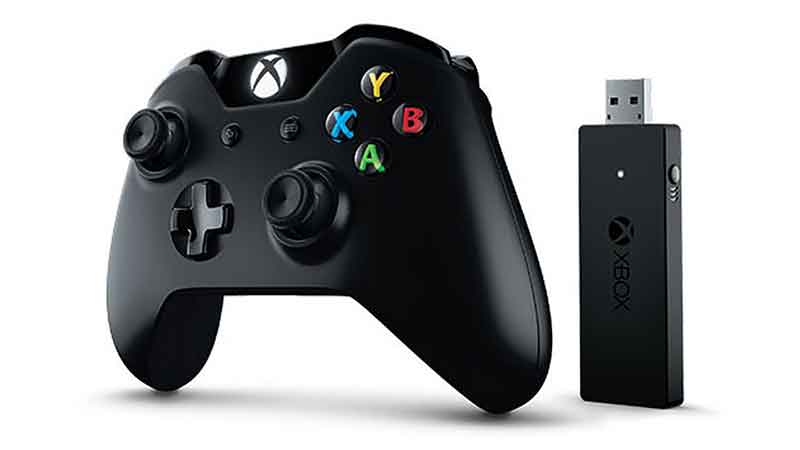 Manette Xbox One : l'adaptateur sans fil pour PC officiellement daté 