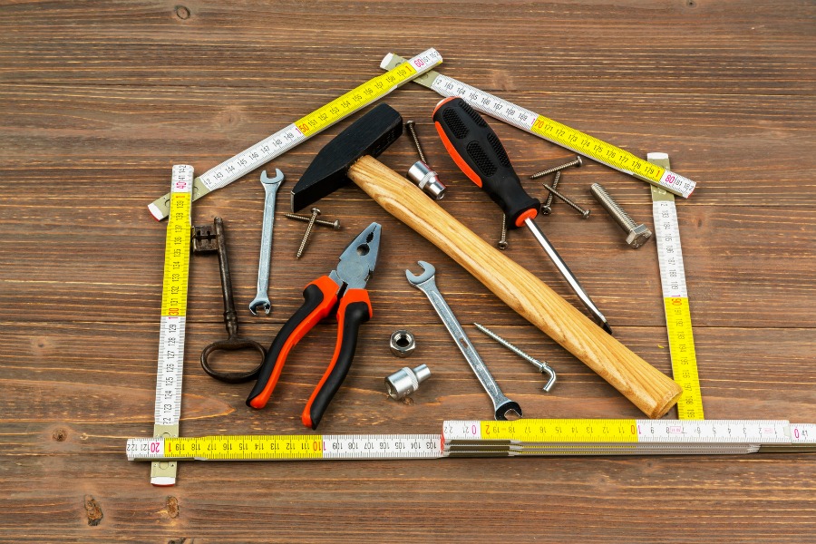 petit outillage de bricolage - petits outils de bricolage