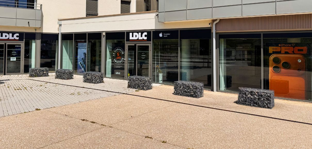 Boutique de matériel et réparation informatique LDLC Champagne au Mont d'Or