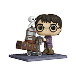 Harry Potter - Figurine POP! Deluxe Harry Pushing Trolley 9 cm