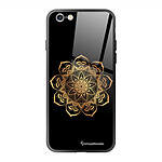 LaCoqueFrançaise Coque iPhone 6/6S Coque Soft Touch Glossy Mandala Or Design