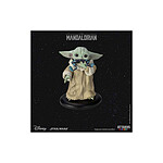 Star Wars : The Mandalorian Classic Collection - Statuette 1/5 Grogu Eating Frog 10 cm