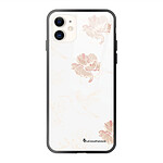 LaCoqueFrançaise Coque iPhone 11 Coque Soft Touch Glossy Fleurs Blanches Design