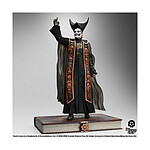 Ghost - Statuette Rock Iconz 1/9 Papa Emeritus IV (Black Robes) 22 cm