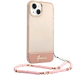 Guess Coque pour Apple iPhone 14 Plus Colors avec lanière perlée Rose