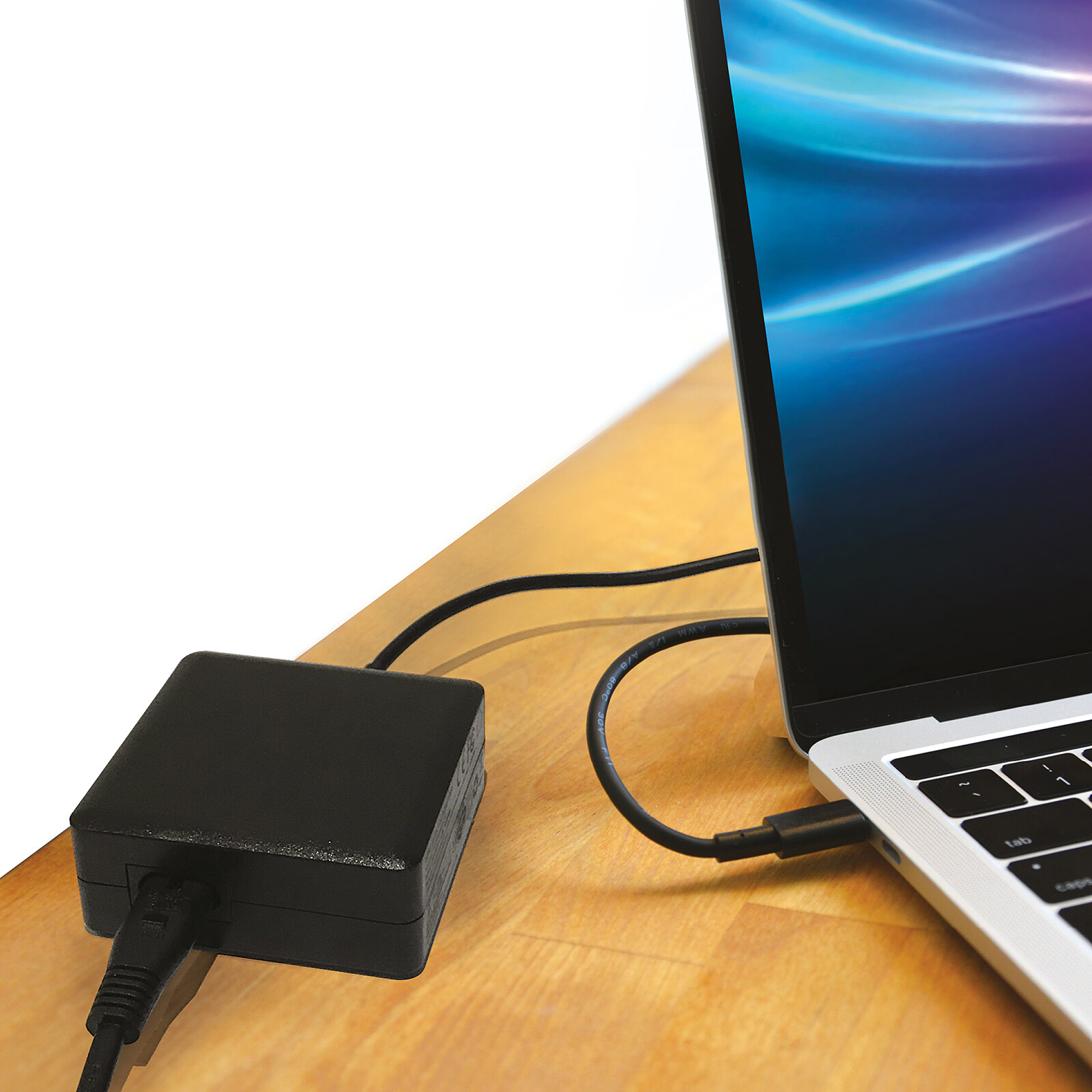 Chargeur ordinateur portable NEDIS universelle pour PC portable 15