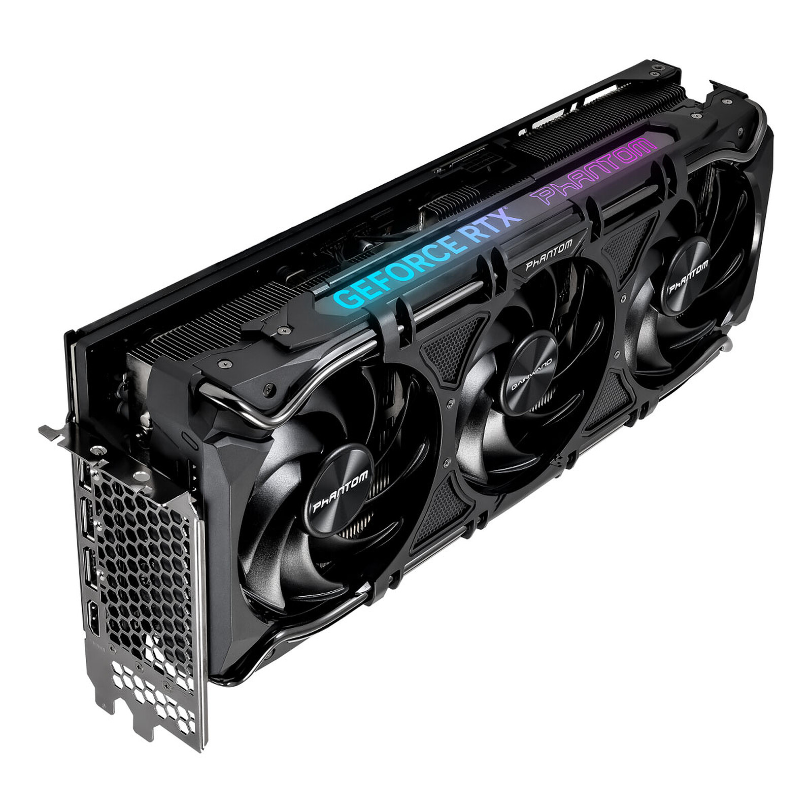 GeForce RTX 4090 : il n'y aurait pas comme un problème avec le connecteur  12VHPWR ?