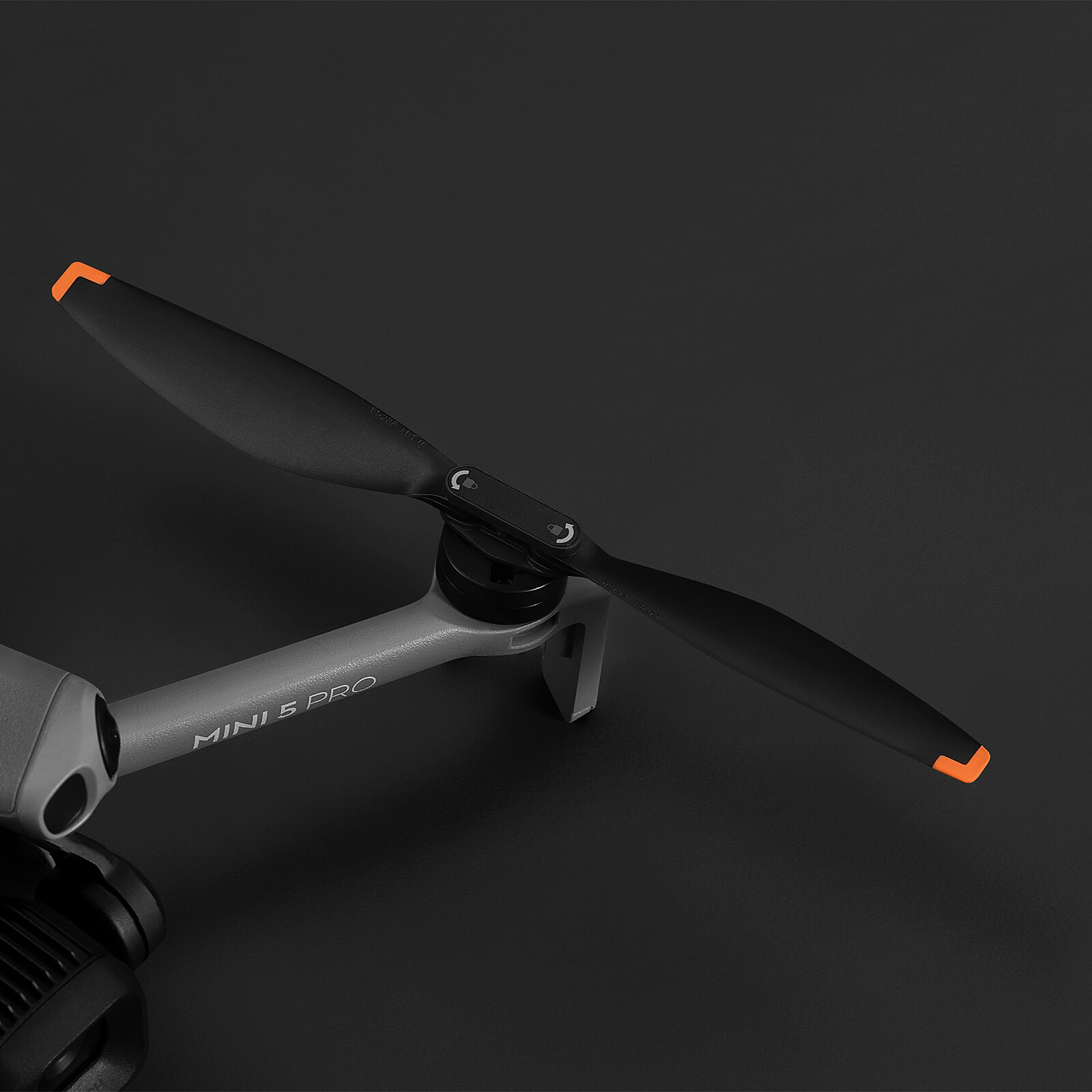 Genuine DJI Mini 5 Pro Propellers - Low Noise Replacement Blades (Set)