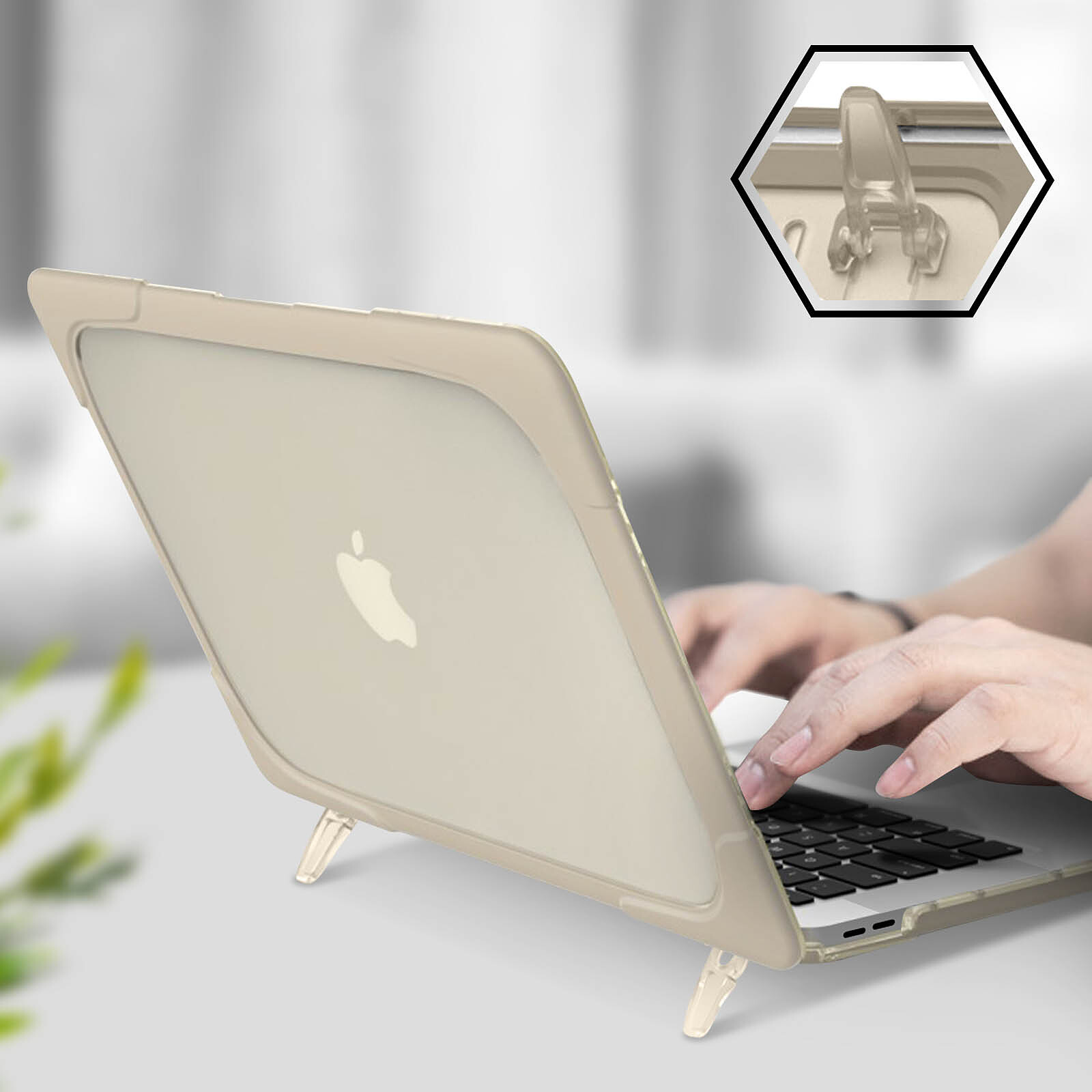 MW Coque MacBook Pro 16 (2021/23 - M1 & M2) Crystal Clear Polybag
