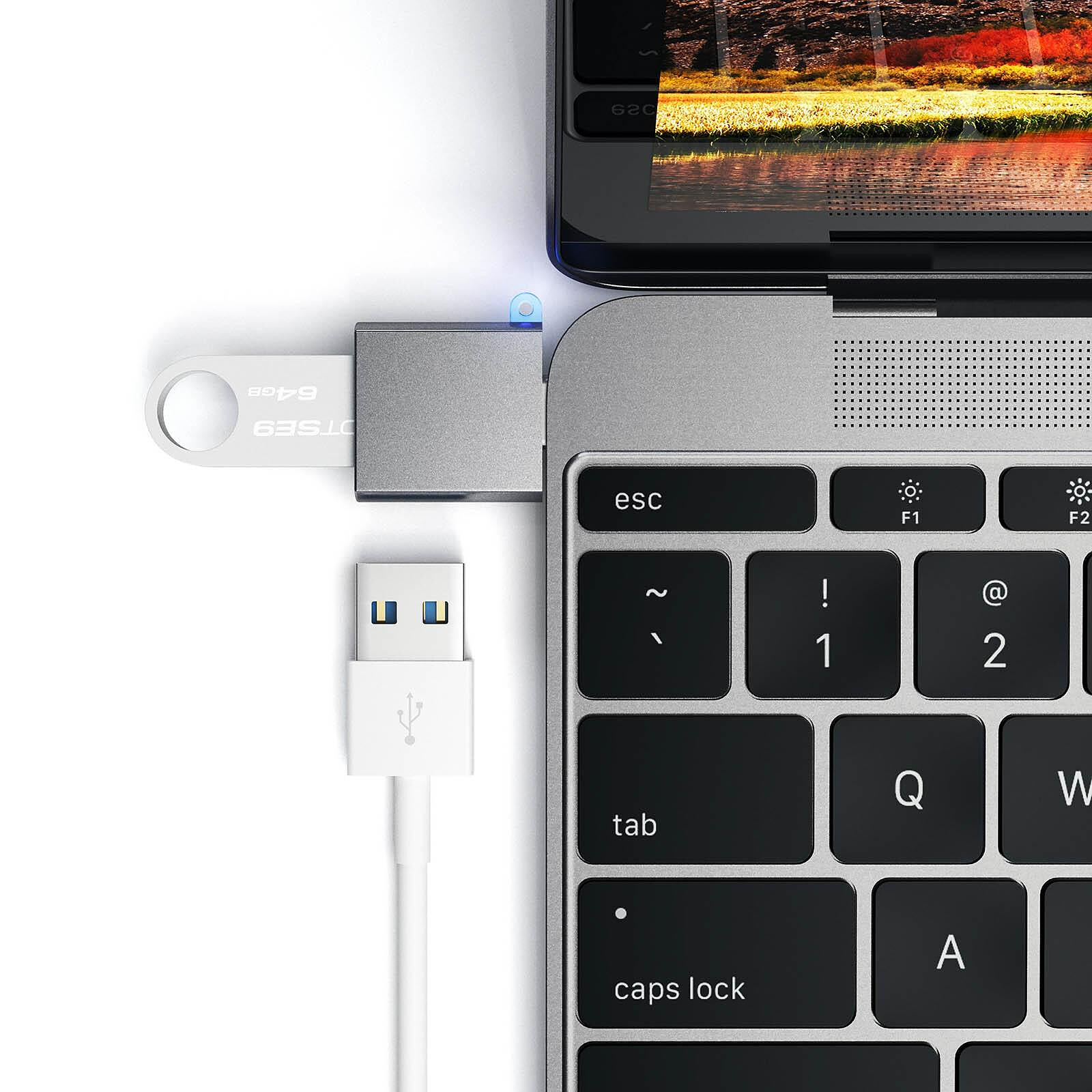 Satechi Adaptateur USB-C vers USB-C et Jack 3.5mm Charge et Audio Argent -  Câble & Adaptateur - LDLC