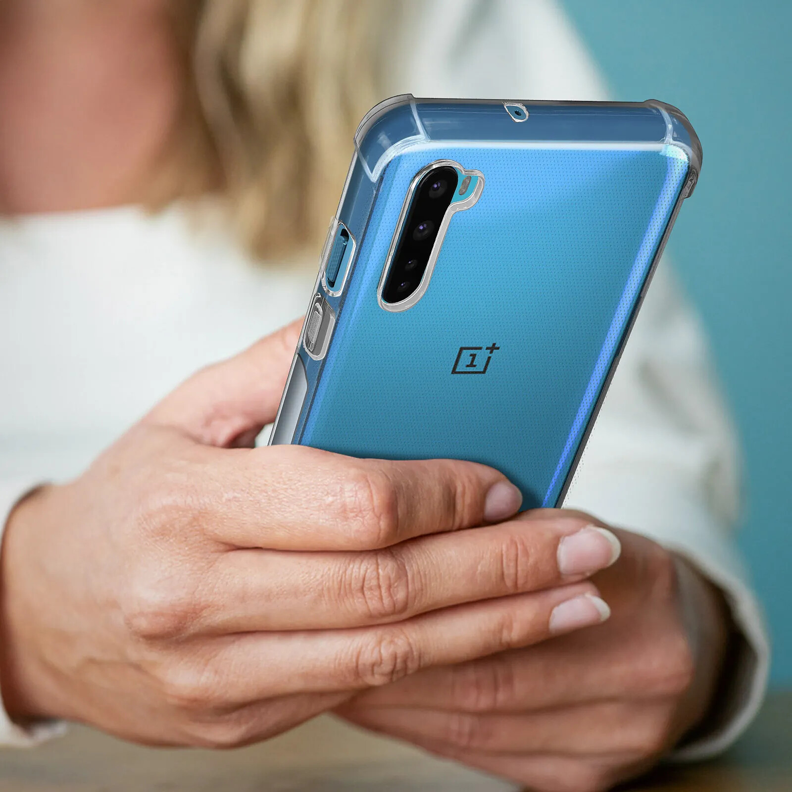 Kit Protection OnePlus Nord N10 5G : Coque Gel Transparente + 2 Verres Trempés NOVAGO