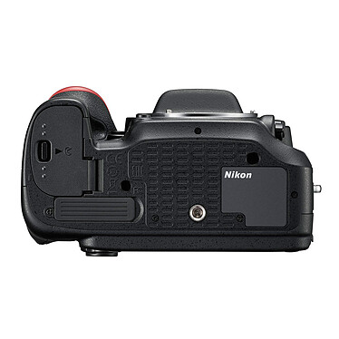 Avis Nikon D7200