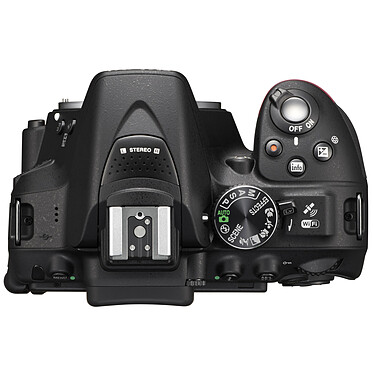 Acheter Nikon D5300 + AF-S DX NIKKOR 18-140MM