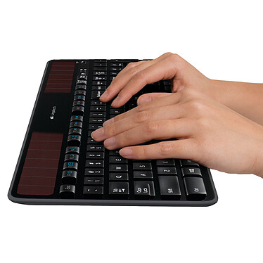 Logitech Wireless Solar Keyboard K750 (Noir) pas cher
