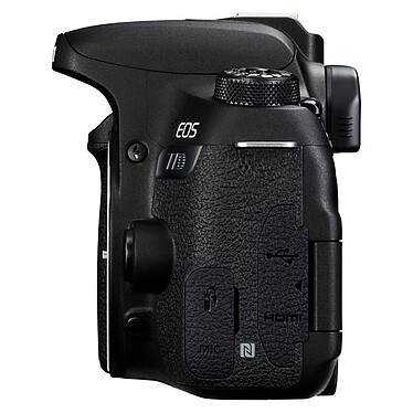 Avis Canon EOS 77D + 18-135 IS USM