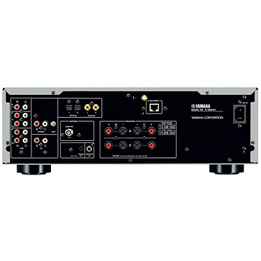 Review Yamaha MusicCast R-N803D Silver Focal Chora 826 Dark Wood
