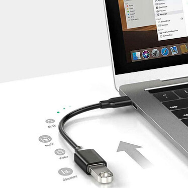 Akashi Adaptateur USB Femelle vers USB-C Mâle Noir pas cher