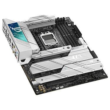 Avis ASUS ROG STRIX X670E-A GAMING WIFI · Occasion