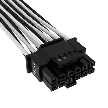 Review Corsair 600W 12+4 Pin PCIe Gen 5 Cable - Black/White