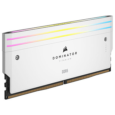Nota Corsair Dominator Titanium DDR5 RGB 96 GB (2 x 48 GB) 6600 MHz CL32 - Bianco