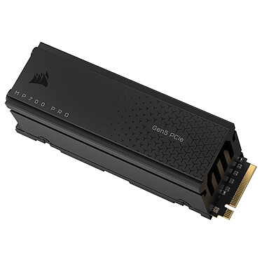 Corsair MP700 PRO 4Tb con dissipatore attivo. economico