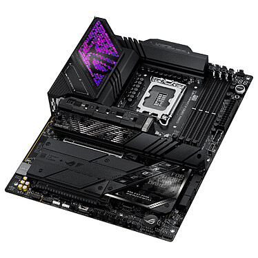 Acquista ASUS ROG STRIX Z890-E GAMING WIFI.