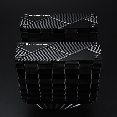 Acquista AMDThermalright Phantom Spirit 120 Evo[LDLCCONTEXT:Thermalright Phantom Spirit 120 Evo è una potente ventola CPU dual-tower ideale per raffreddare in modo efficiente le CPU Intel o di ultima generazione. È dotata di 2 ventole ARGB da 120 mm, un radiatore alto in alluminio a doppia torre e 7 heatpipe