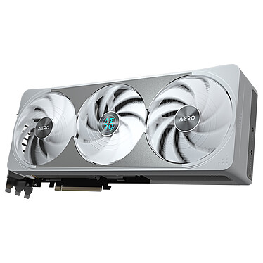 Avis Gigabyte GeForce RTX 5070 Ti AERO OC 16G