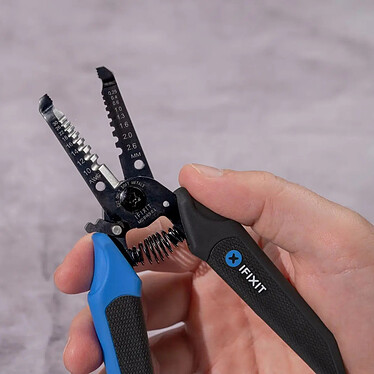 Avis iFixit Pince à dénuder Mandible