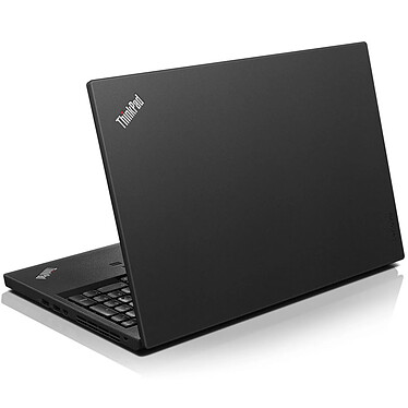 Avis Lenovo ThinkPad T560 (20FJS19300-B-5993) · Reconditionné