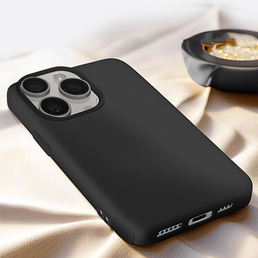 Acheter Avizar Coque pour iPhone 15 Pro Max Silicone Premium Semi rigide Finition Mate Douce  Noir