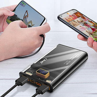 LinQ Powerbank 16000mAh USB-C 20W et 2 USB 22.5W Affichage LED  TM16002 Noir pas cher