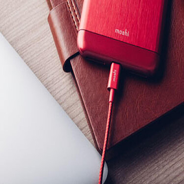 Moshi Câble Integra USB vers Lightning Rouge pas cher