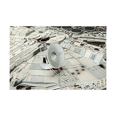 Avis Star Wars - Maquette 1/72 Millennium Falcon 38 cm