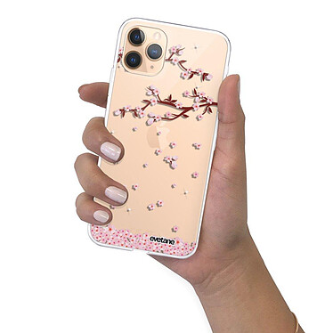 Evetane Coque iPhone 11 Pro Max silicone transparente Motif Chute De Fleurs ultra resistant pas cher