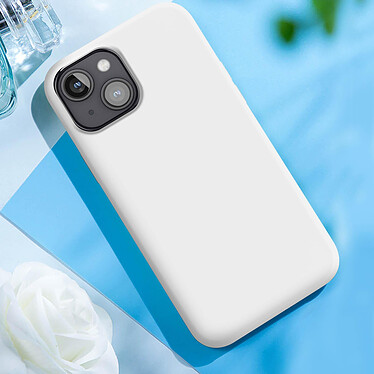 Avis Moxie Coque pour iPhone 15 Semi-rigide Intérieur Microfibre Bords Surélevés Blanc