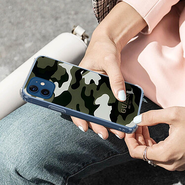 Avis Guess Coque pour iPhone 12 et 12 Pro avec Dragonne Motif Camouflage  Vert