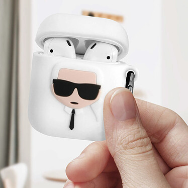 Acheter Coque Airpods Silicone Gel Mousqueton Design Karl 3D Karl Lagerfeld Blanc