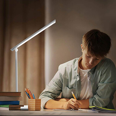 Avis Avizar Lampe de bureau LED pliable avec Fonction minuterie Port de charge USB - Blanc