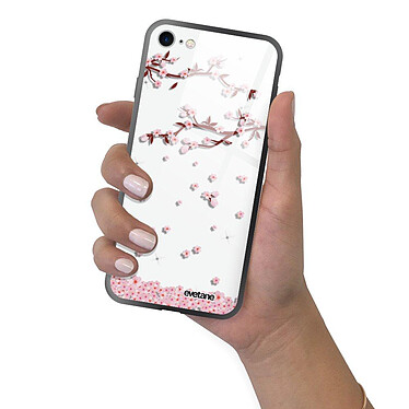 Evetane Coque iPhone 7/8/ iPhone SE 2020/ 2022 Coque Soft Touch Glossy Chute De Fleurs Design pas cher