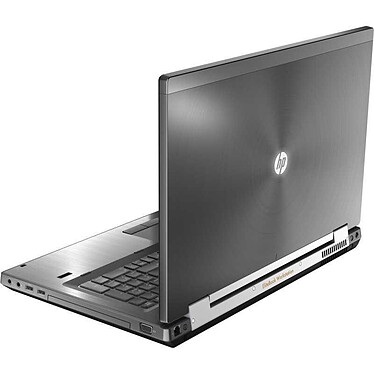 Avis HP EliteBook 8770w (8770w-i7-3720QM-FHD-B-9958) · Reconditionné