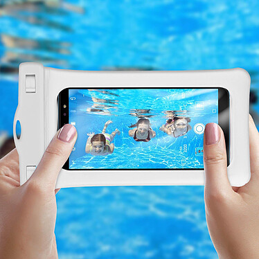 Avis Avizar Pochette Smartphone Housse Waterproof Protection IP68 100% Tactile - Blanc