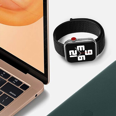 Avis Avizar Bracelet pour Apple Watch 41mm et 40mm et 38 mm Nylon Tissé noir de jais Ajustable par Scratch