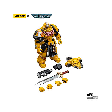 Warhammer 40k - Figurine 1/18 Imperial Fists Lieutenant with Power Sword 12 cm pas cher