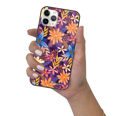 LaCoqueFrançaise Coque iPhone 12 Pro Max Coque Soft Touch Glossy Fleurs violettes et oranges Design pas cher