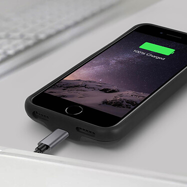 Avizar Coque Batterie 5500mAh Apple iPhone SE 2020 / 8 / 7 / 6S / 6 Noir pas cher