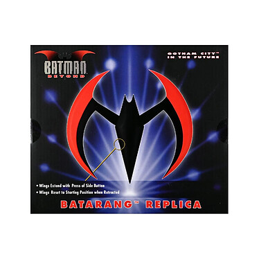 Avis Batman Beyond - Réplique 1/1 Batarang (rouge) 20 cm