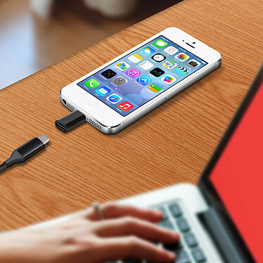 Avis Avizar Adaptateur iPhone vers USB-C Charge et Synchronisation - Noir