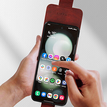 Avis Avizar Étui pour Samsung Galaxy Z Flip 5 Clapet Vertical Porte-Carte Anti-RFID  Rouge
