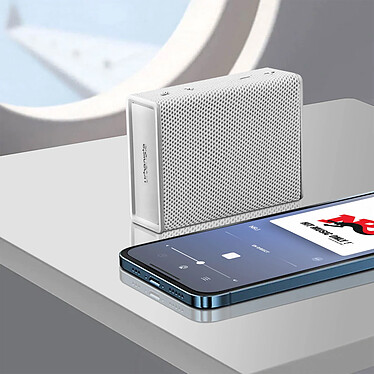 Avis Urbanista Enceinte Bluetooth Compacte Certifiée IPX5 Autonomie 5H  Urbanista Sydney blanc